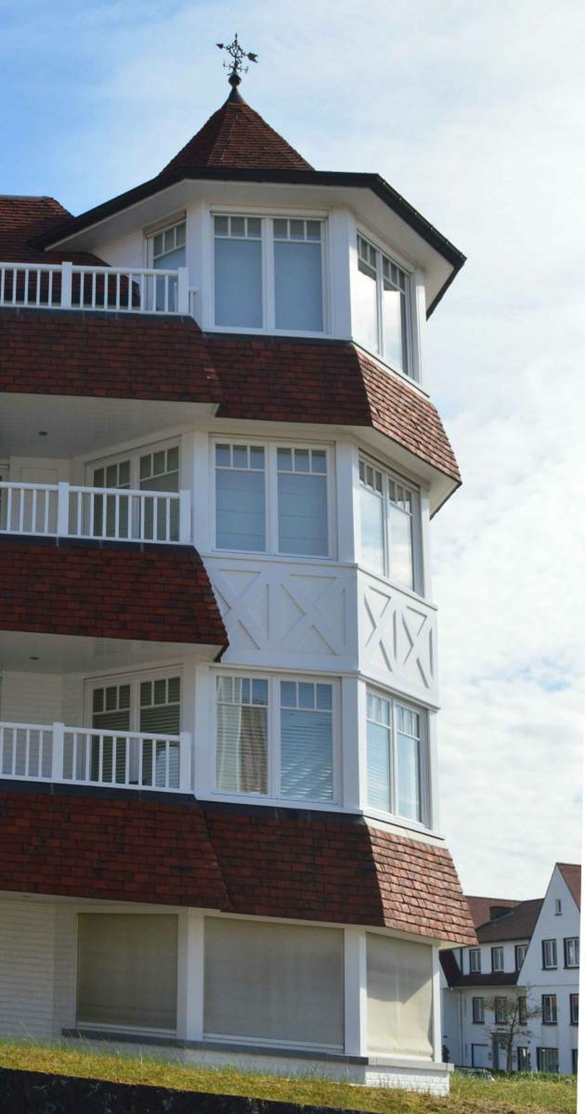 Schilder Vandenberghe - zwevezele - Gevel schilderen appartement